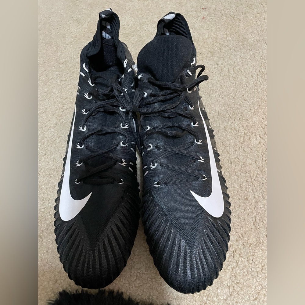 Nike Alpha Menace Elite TD P Men Black White Football Cleats Sport Shoe Size 17